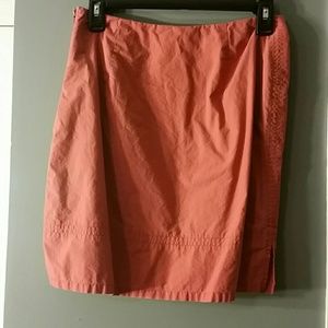 Banana Republic straight skirt in pale coral color